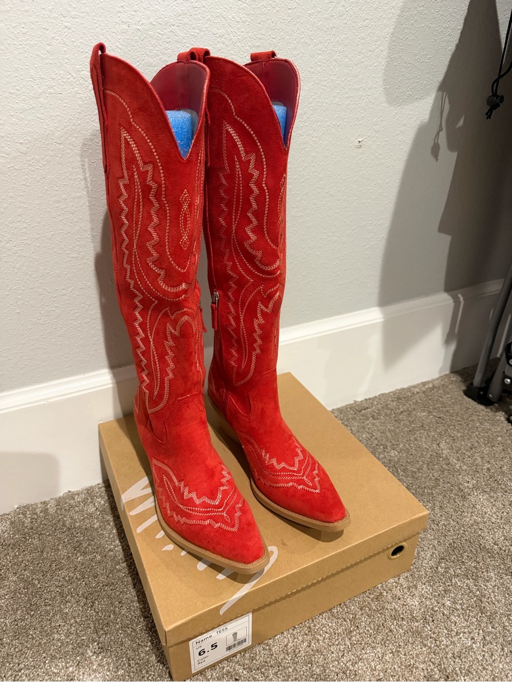 NWT sz6.5 Miim Red Western Boot